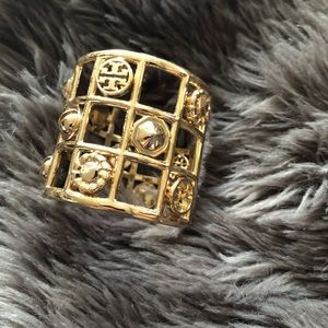 Tory Burch wide cuff in Gold